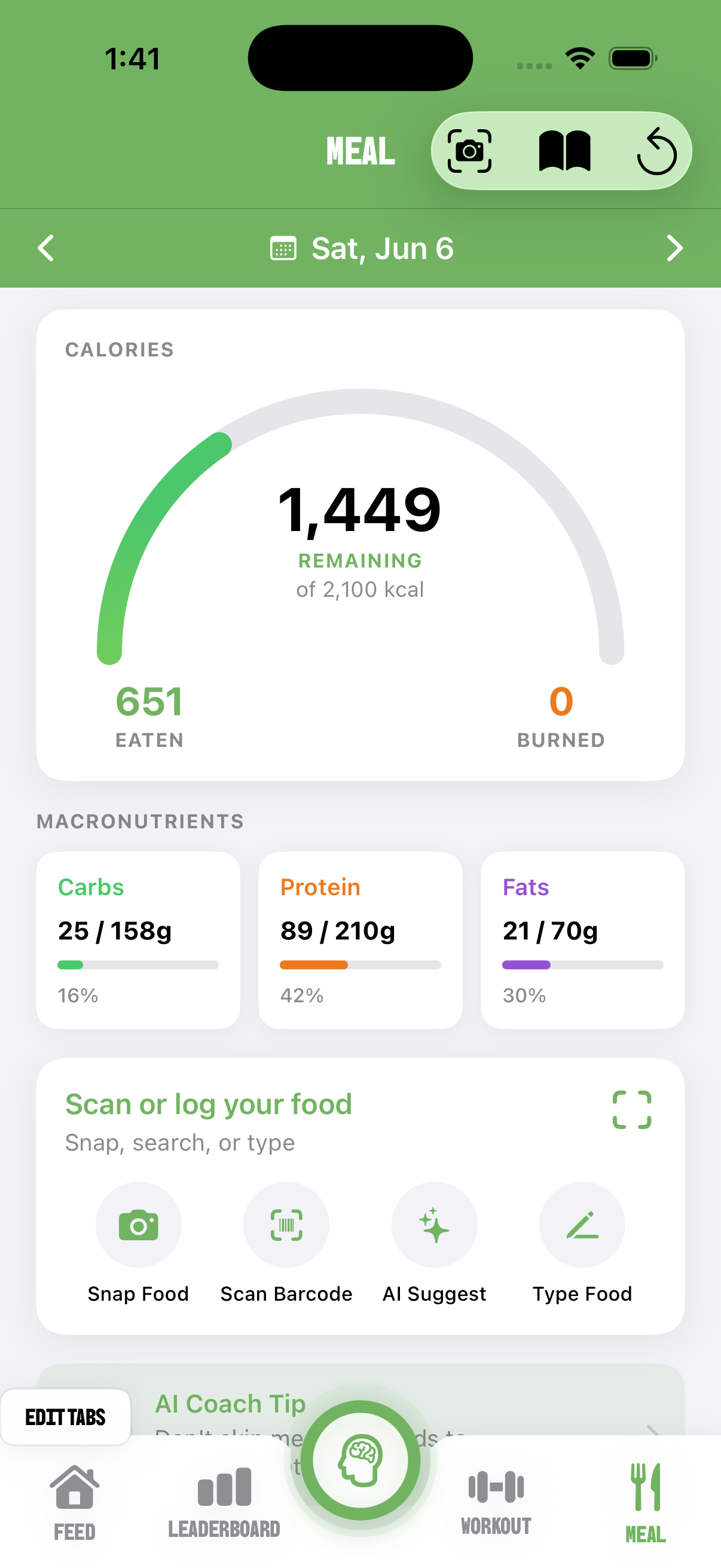 PrideAI Meal screen — calorie arc, macronutrient tracking, and food scanning options